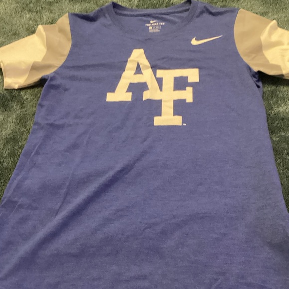 Nike Blue Tee with White Graphics - Picture 6 of 6